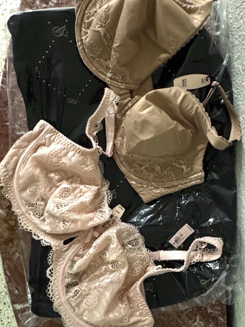Lot of 3 Victoria's Secret Items: Monogram Bag + 2 Bras 36DD ALL NWT